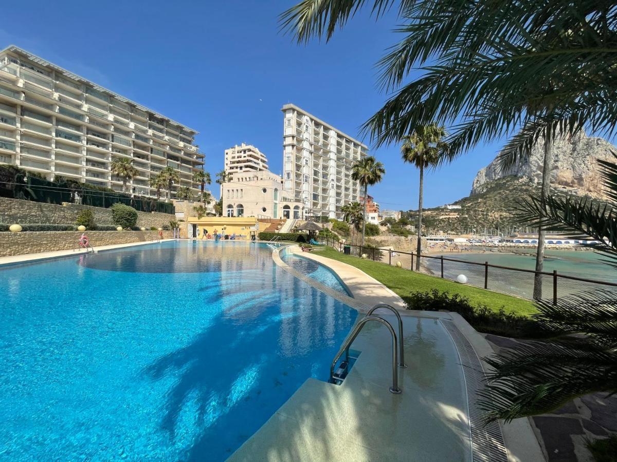 Clp - Beach Front, Pool View And Parking Calpe Eksteriør billede