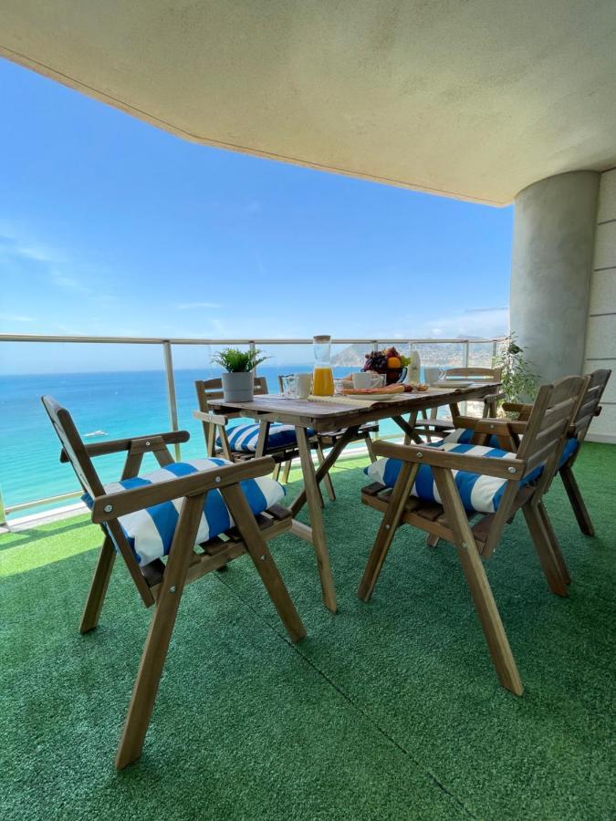 Clp - Beach Front, Pool View And Parking Calpe Eksteriør billede