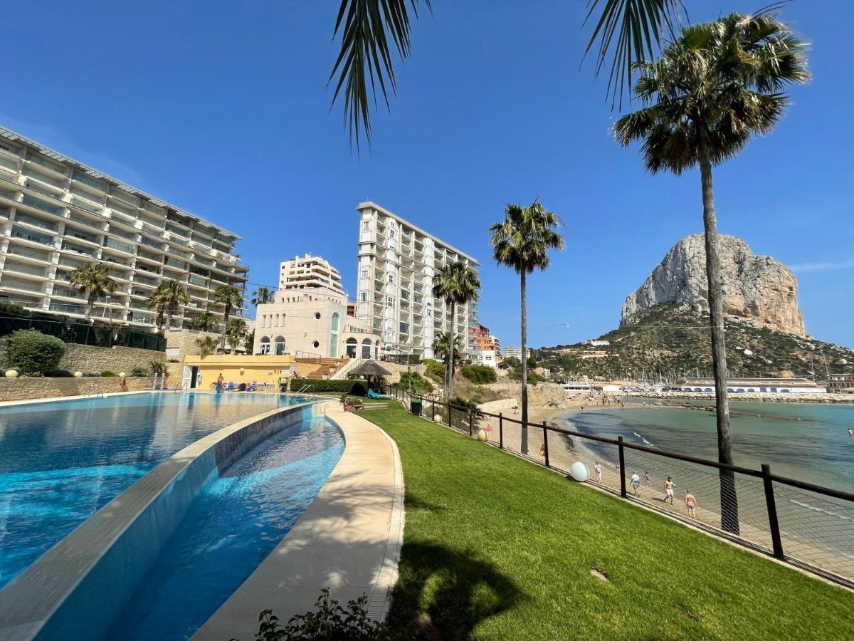 Clp - Beach Front, Pool View And Parking Calpe Eksteriør billede